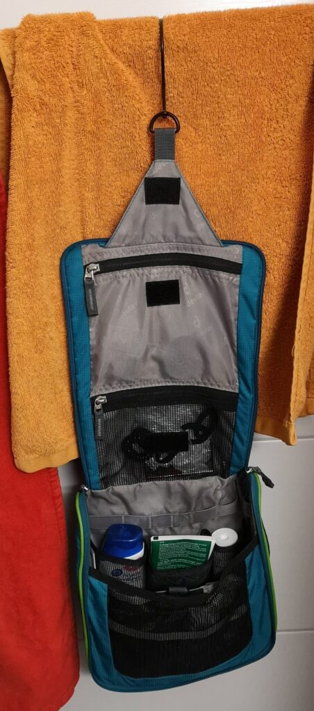 Necessaire